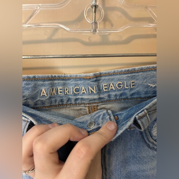 American Eagle Highest Rise Baggy Short Distressed Style Size 00 - Picture 7 of 15